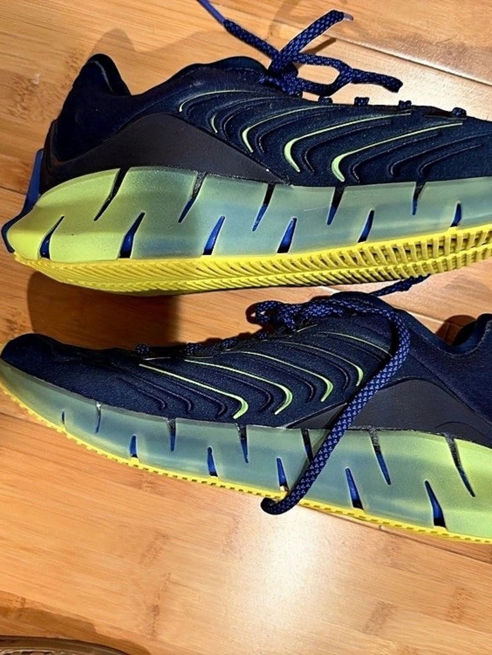 Reebok x Chromat Zig Kinetica Vector Navy Running Shoes - sz unisex 7